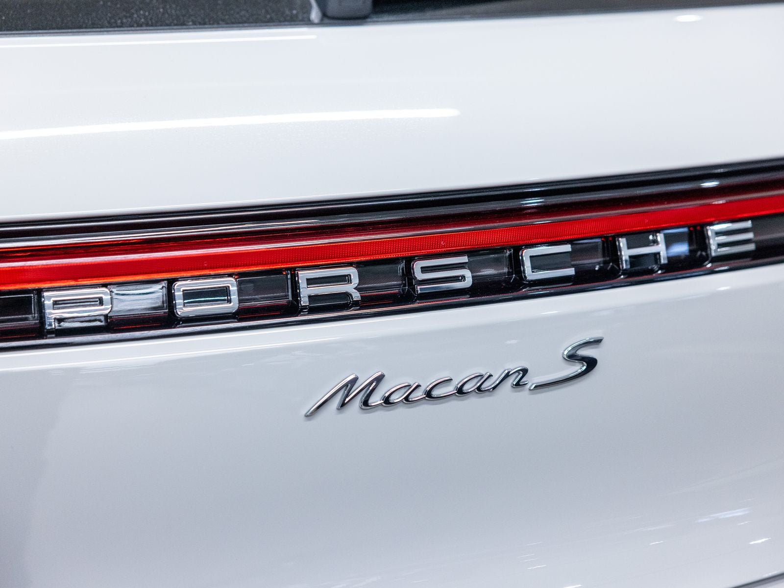 2026 Porsche Macan Macan S