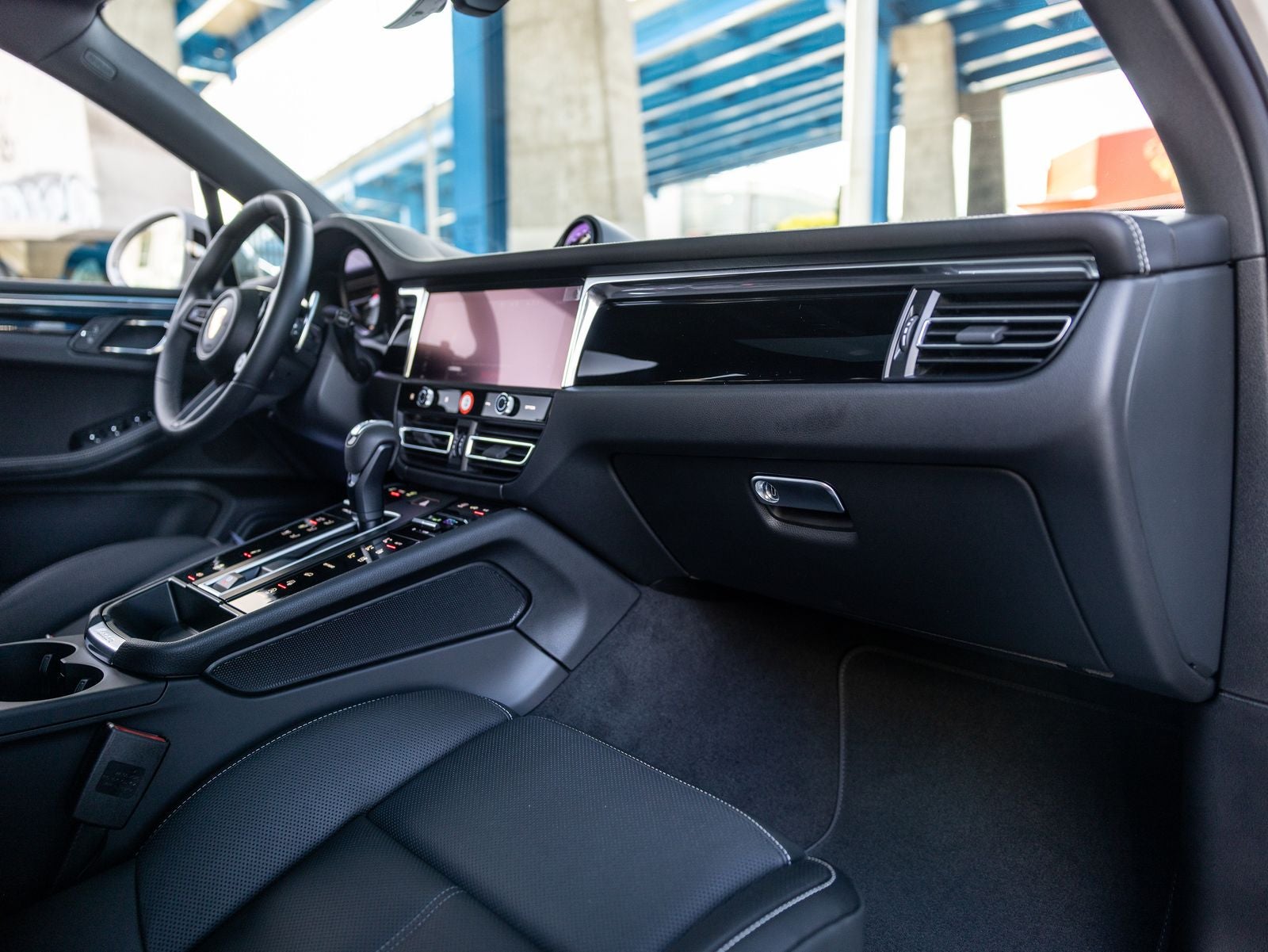 2026 Porsche Macan Macan S