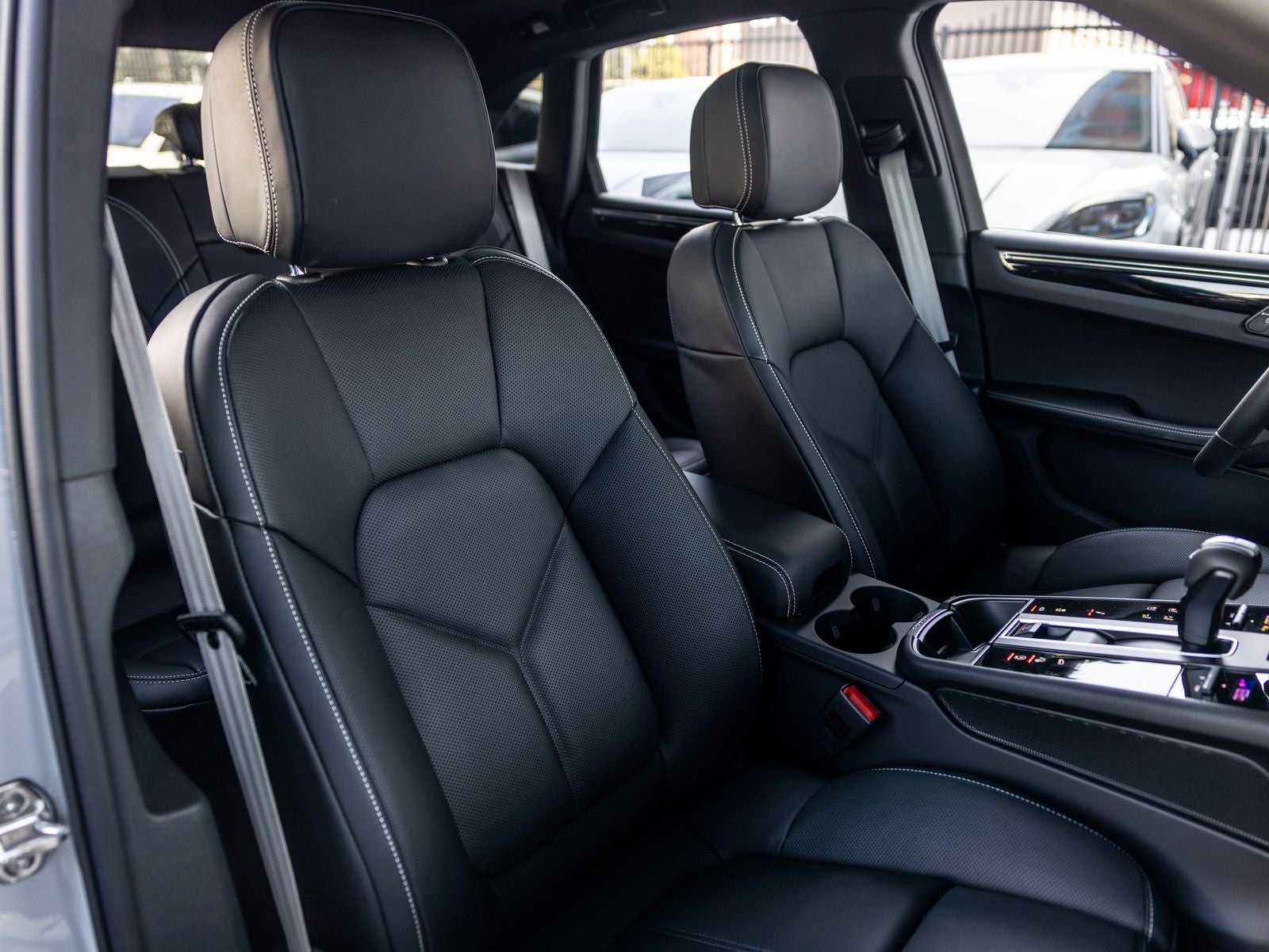 2026 Porsche Macan Macan S