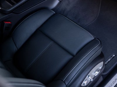 2026 Porsche Macan Macan S