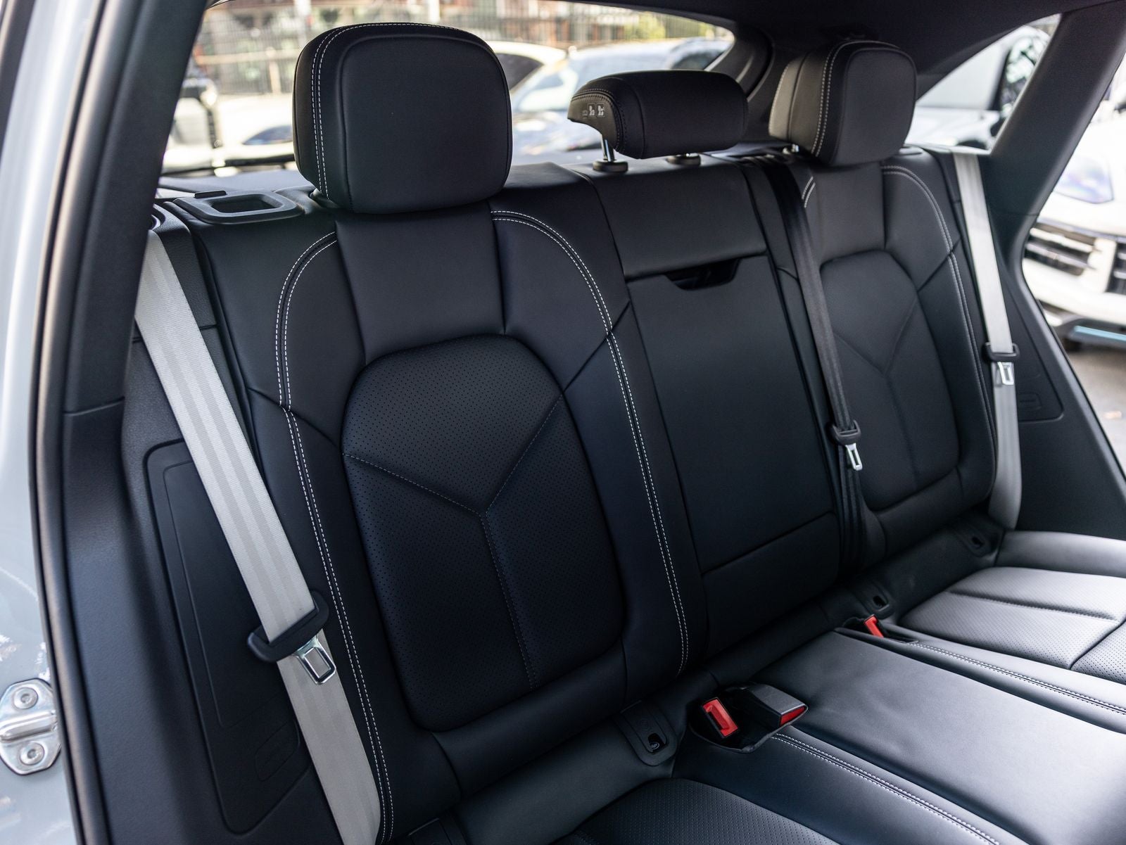 2026 Porsche Macan Macan S