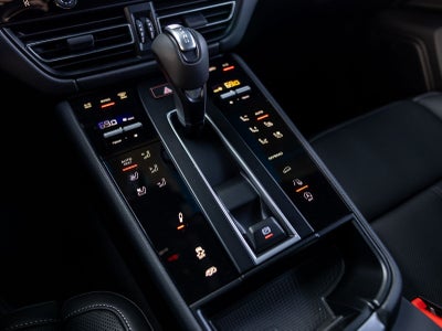 2026 Porsche Macan Macan S