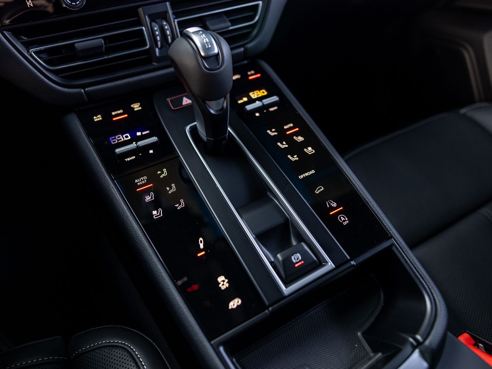 2026 Porsche Macan Macan S