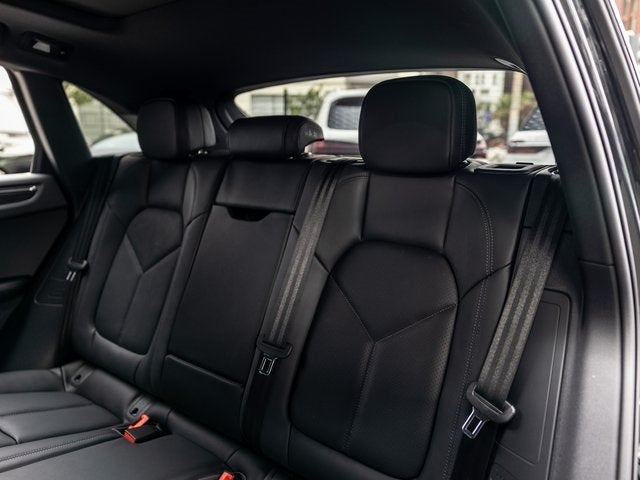 2026 Porsche Macan Macan S