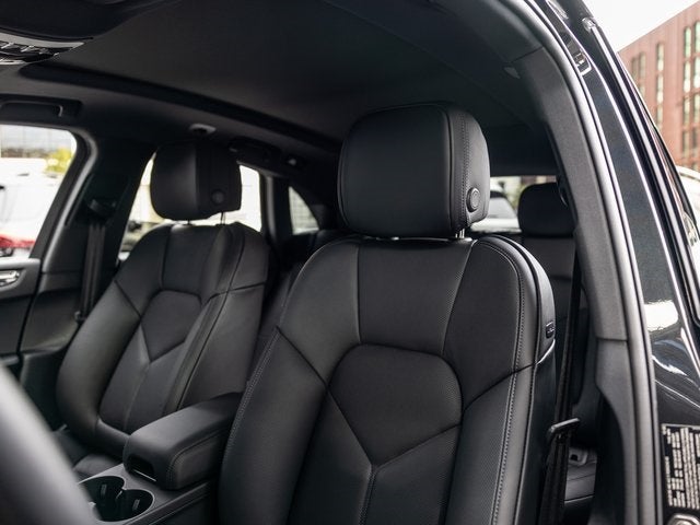 2026 Porsche Macan Macan S