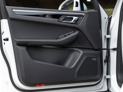2026 Porsche Macan Macan S