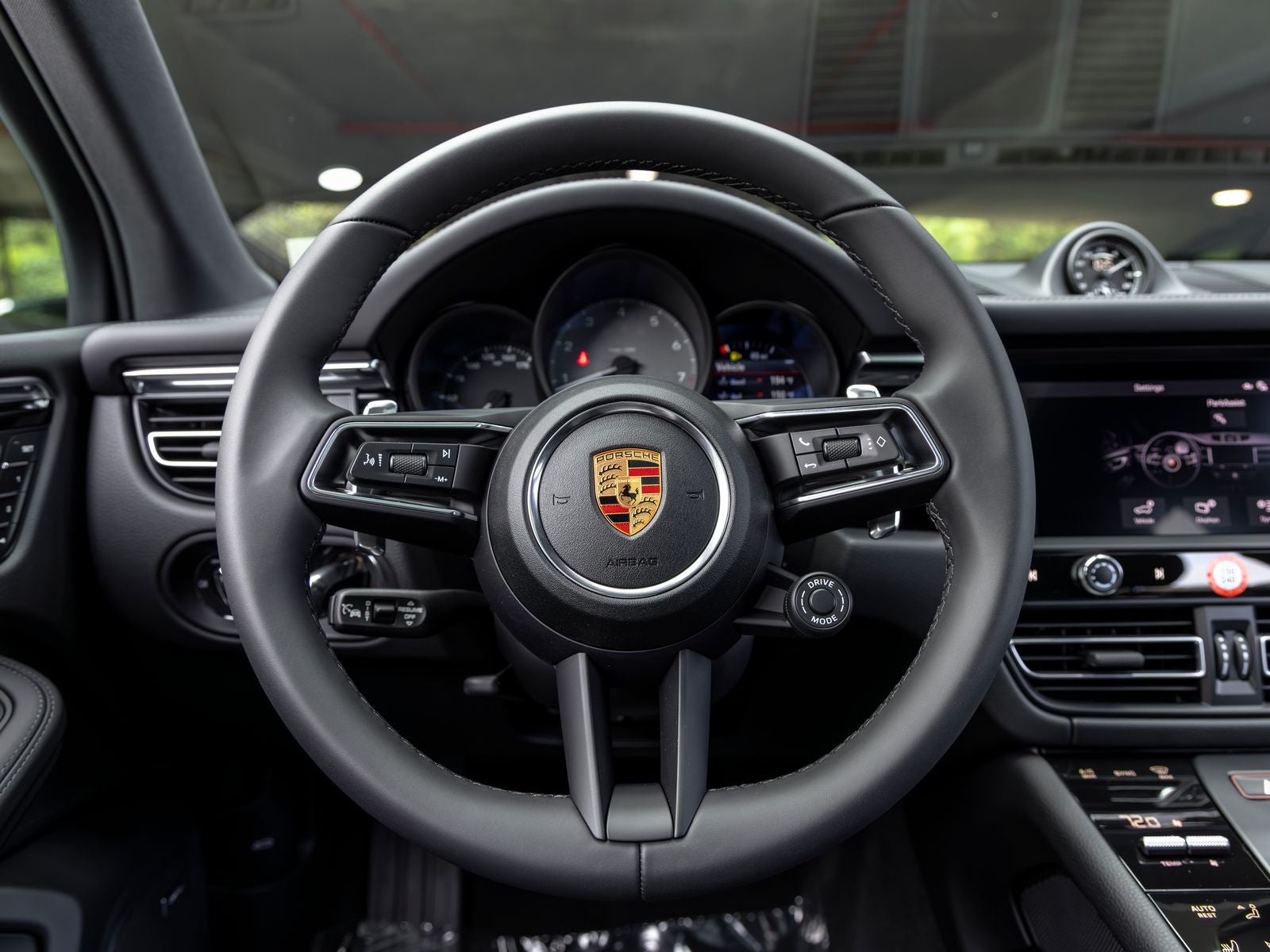 2026 Porsche Macan Macan S