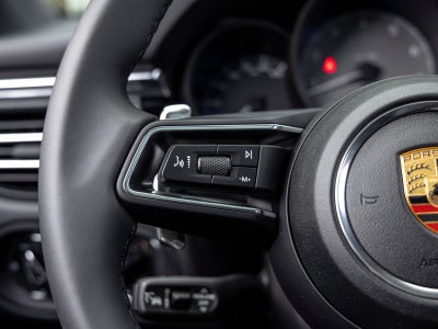2026 Porsche Macan Macan S