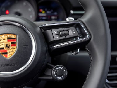 2026 Porsche Macan Macan S