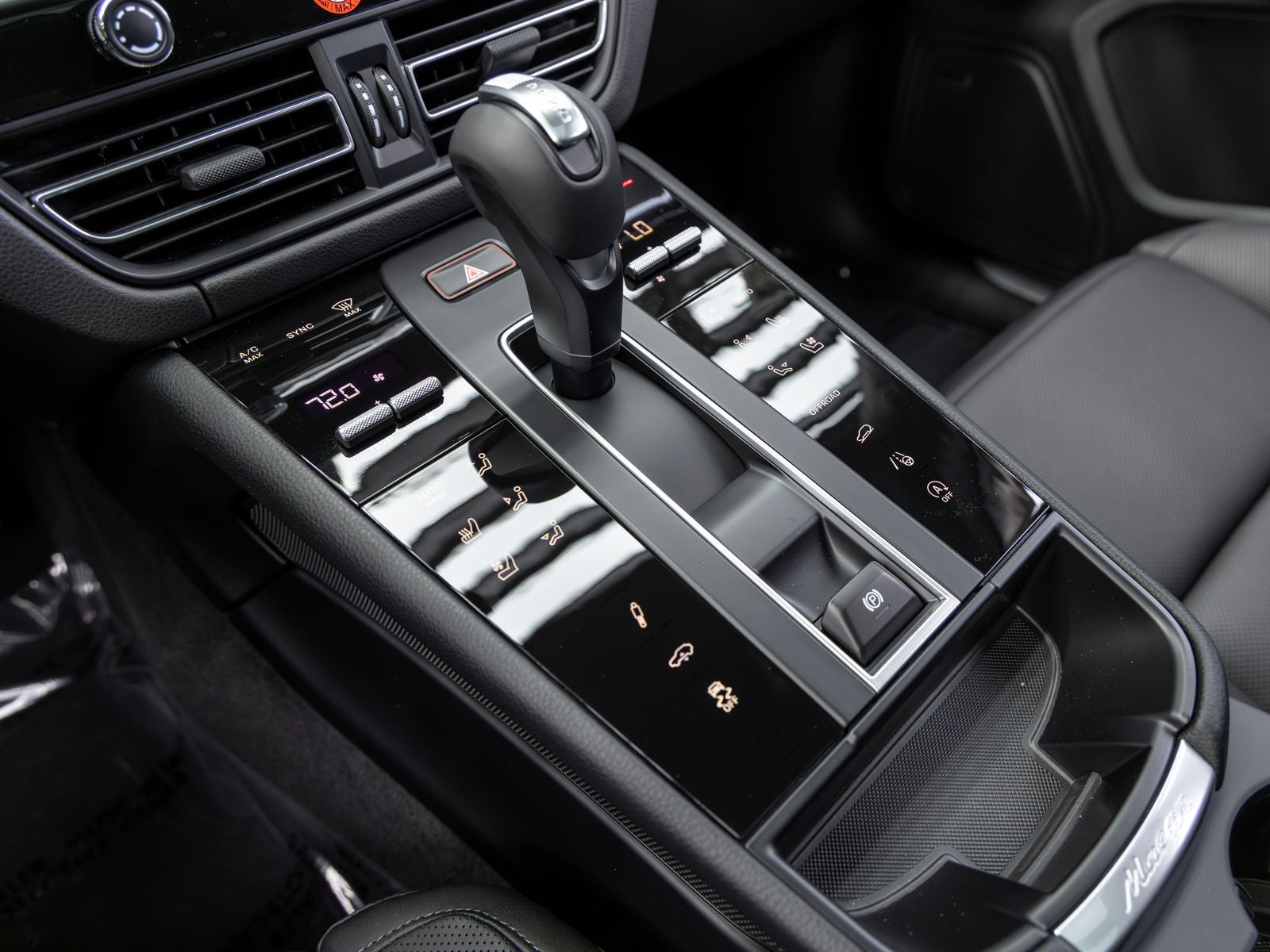 2026 Porsche Macan Macan S
