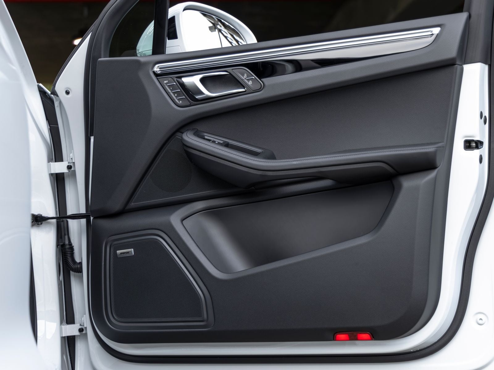 2026 Porsche Macan Macan S