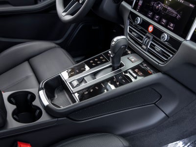 2026 Porsche Macan Macan S