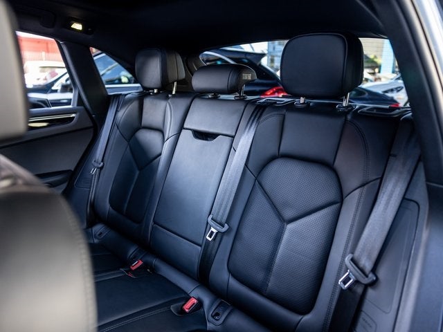 2023 Porsche Macan Macan S (MY23)