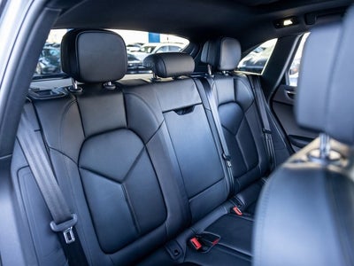 2023 Porsche Macan Macan S (MY23)