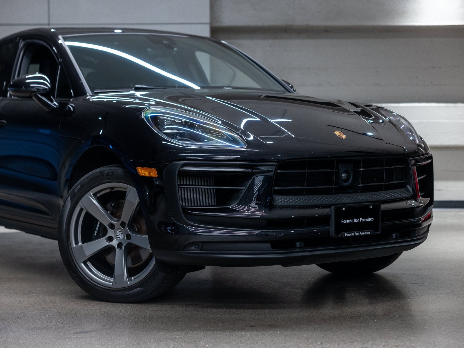 2023 Porsche Macan Macan S
