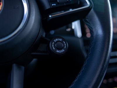 2023 Porsche Macan Macan S