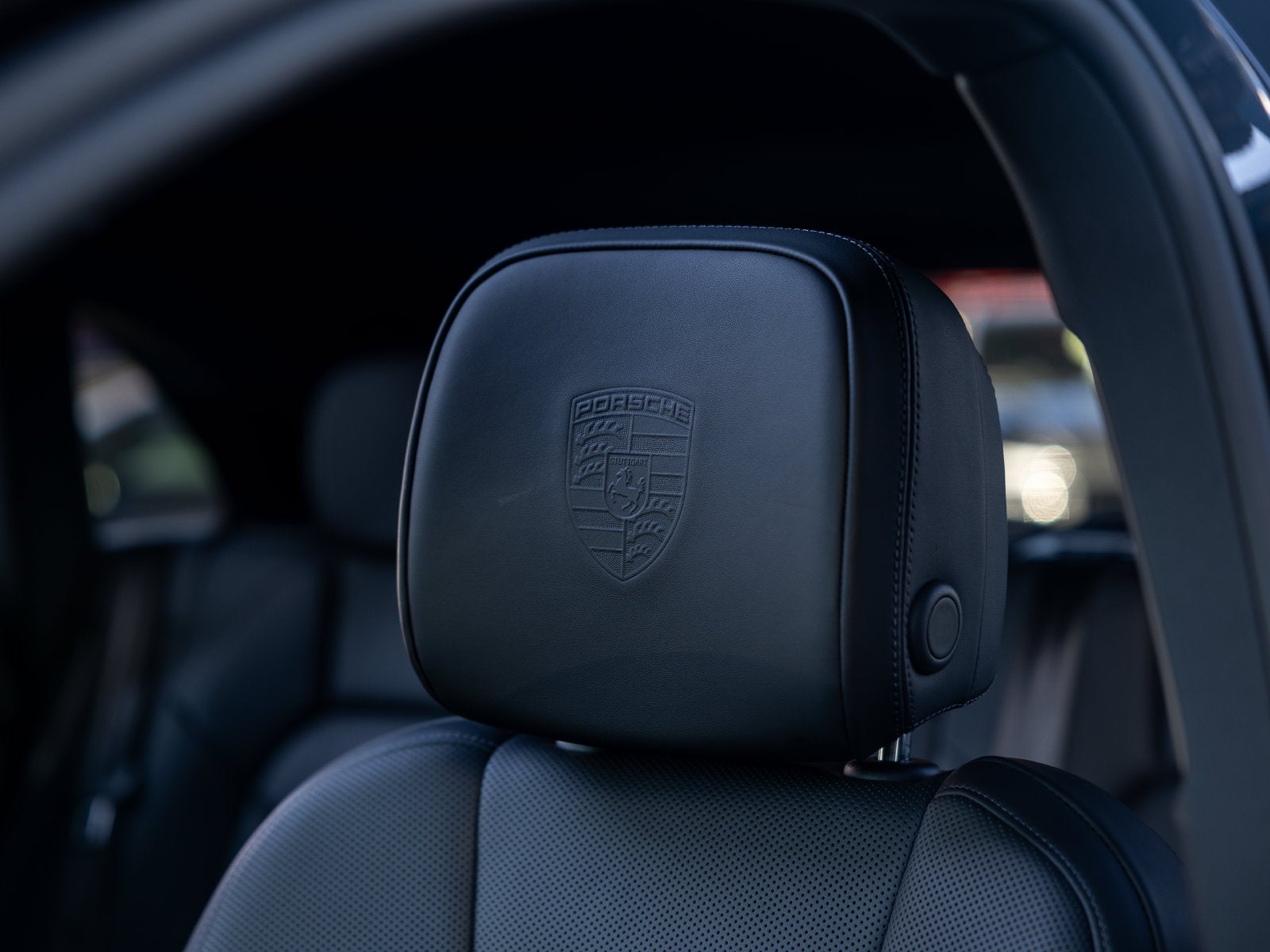 2023 Porsche Macan Macan S