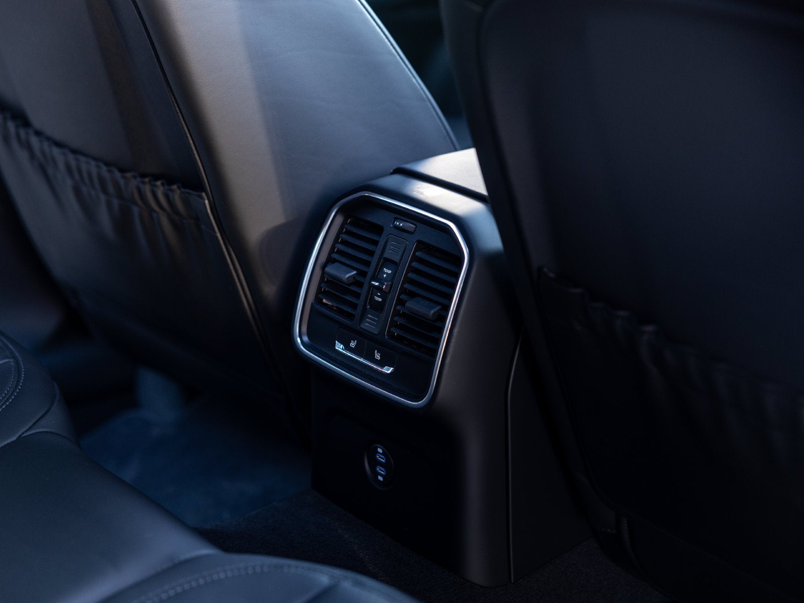 2023 Porsche Macan Macan S