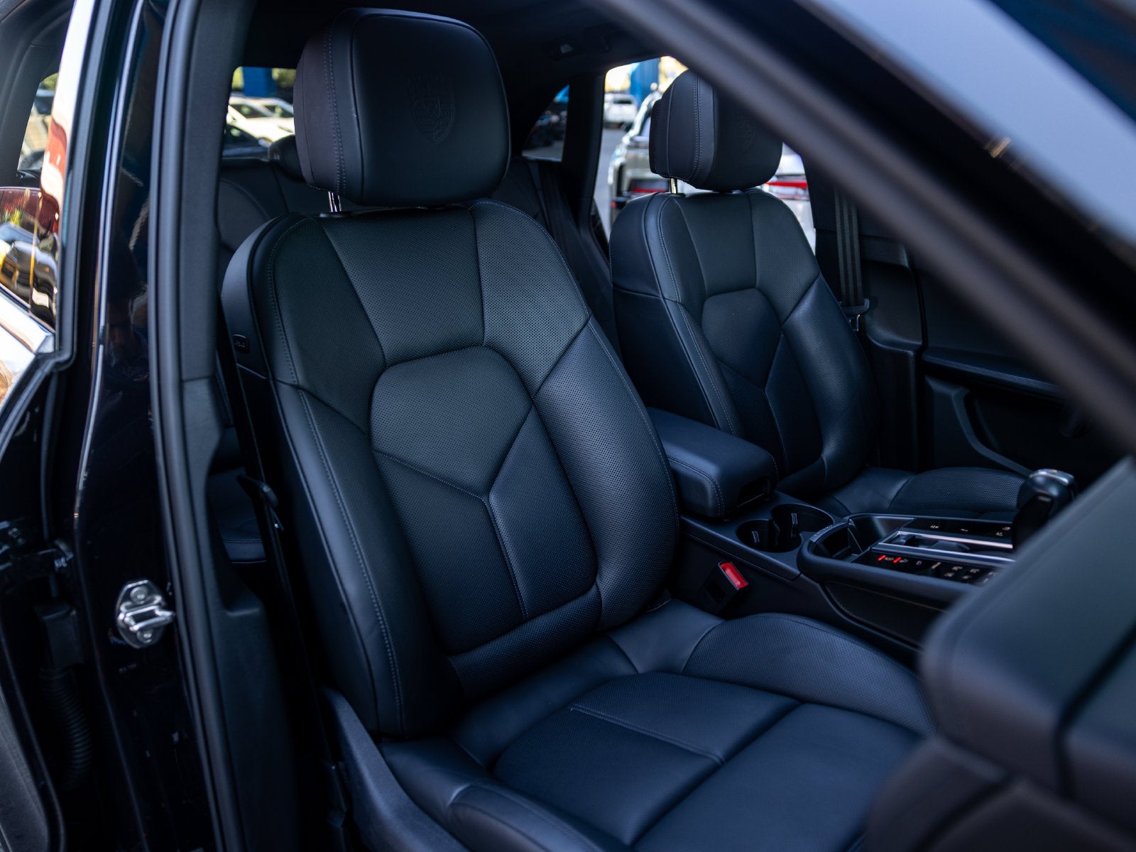 2023 Porsche Macan Macan S