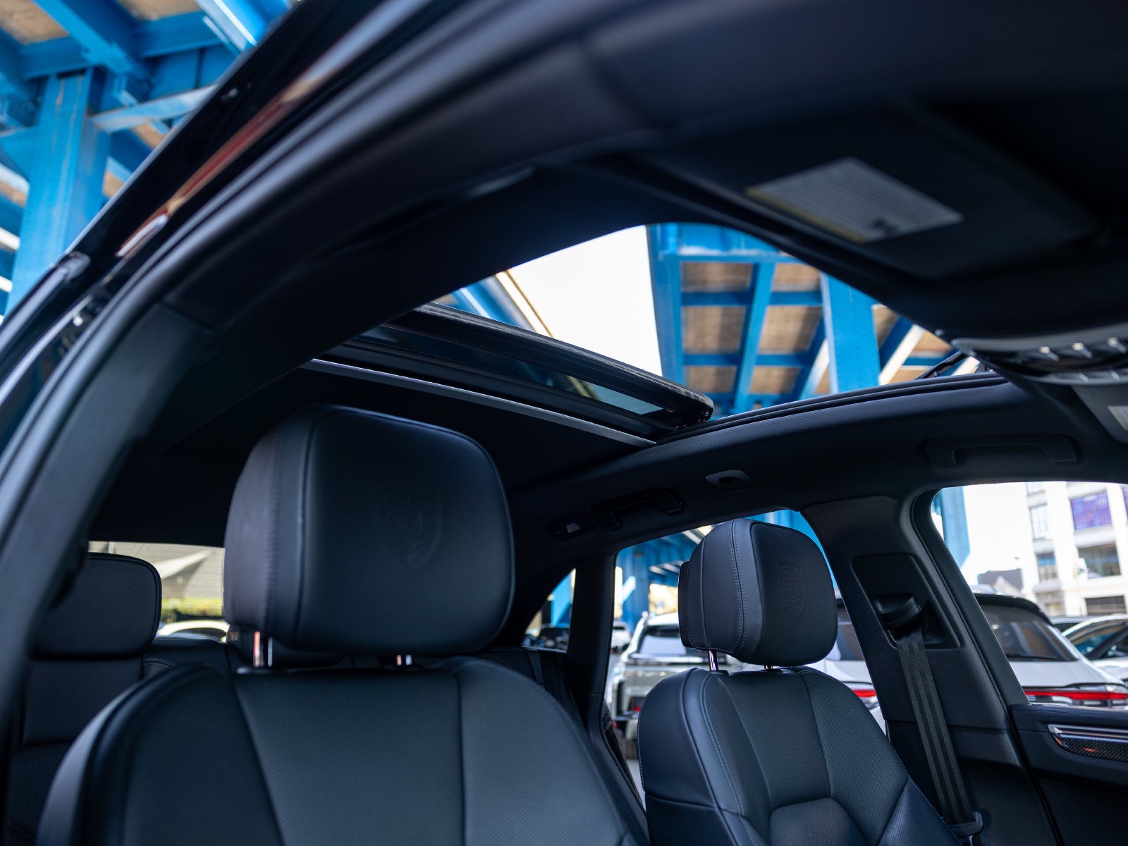 2023 Porsche Macan Macan S