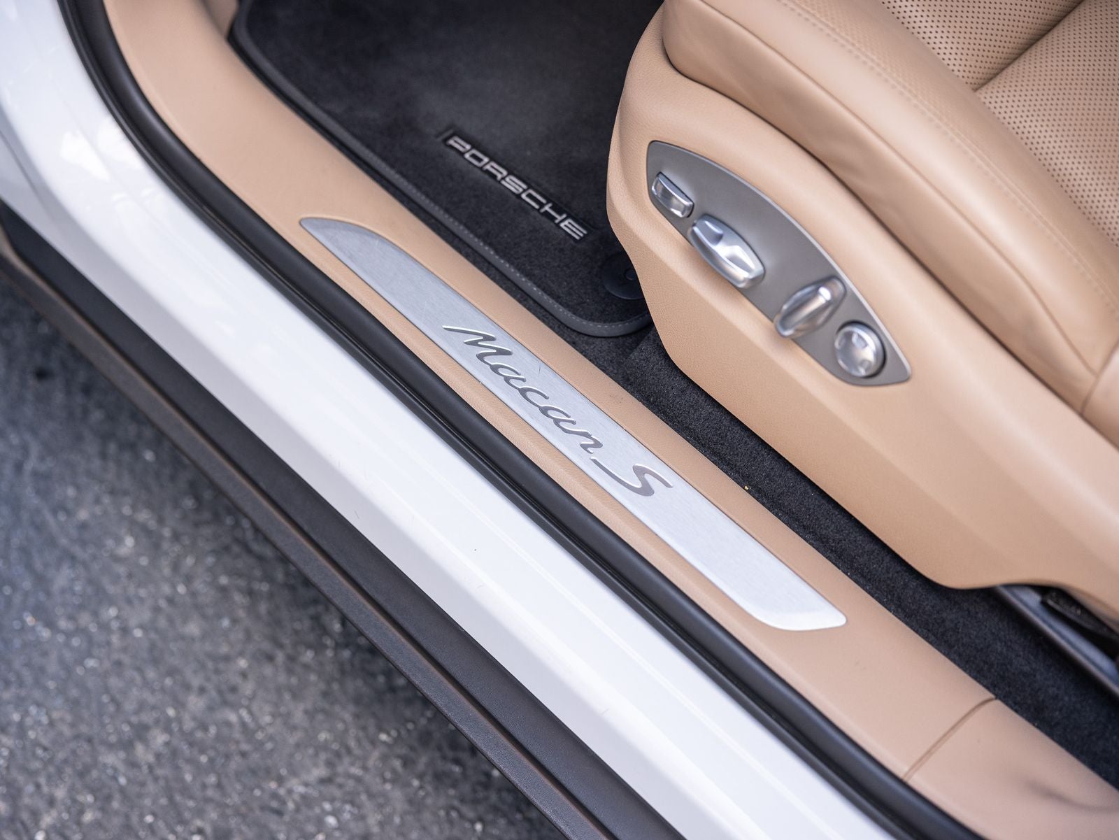 2024 Porsche Macan S