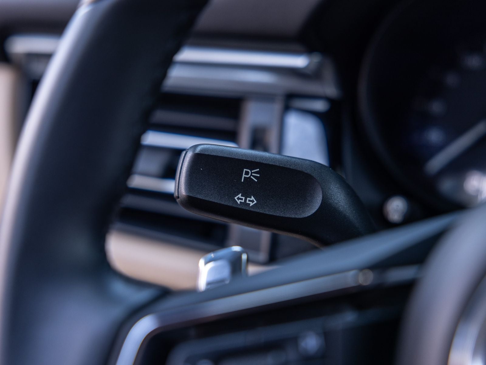 2024 Porsche Macan S