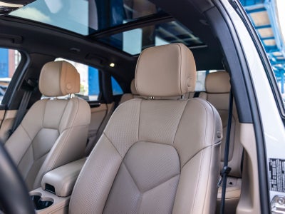 2024 Porsche Macan S