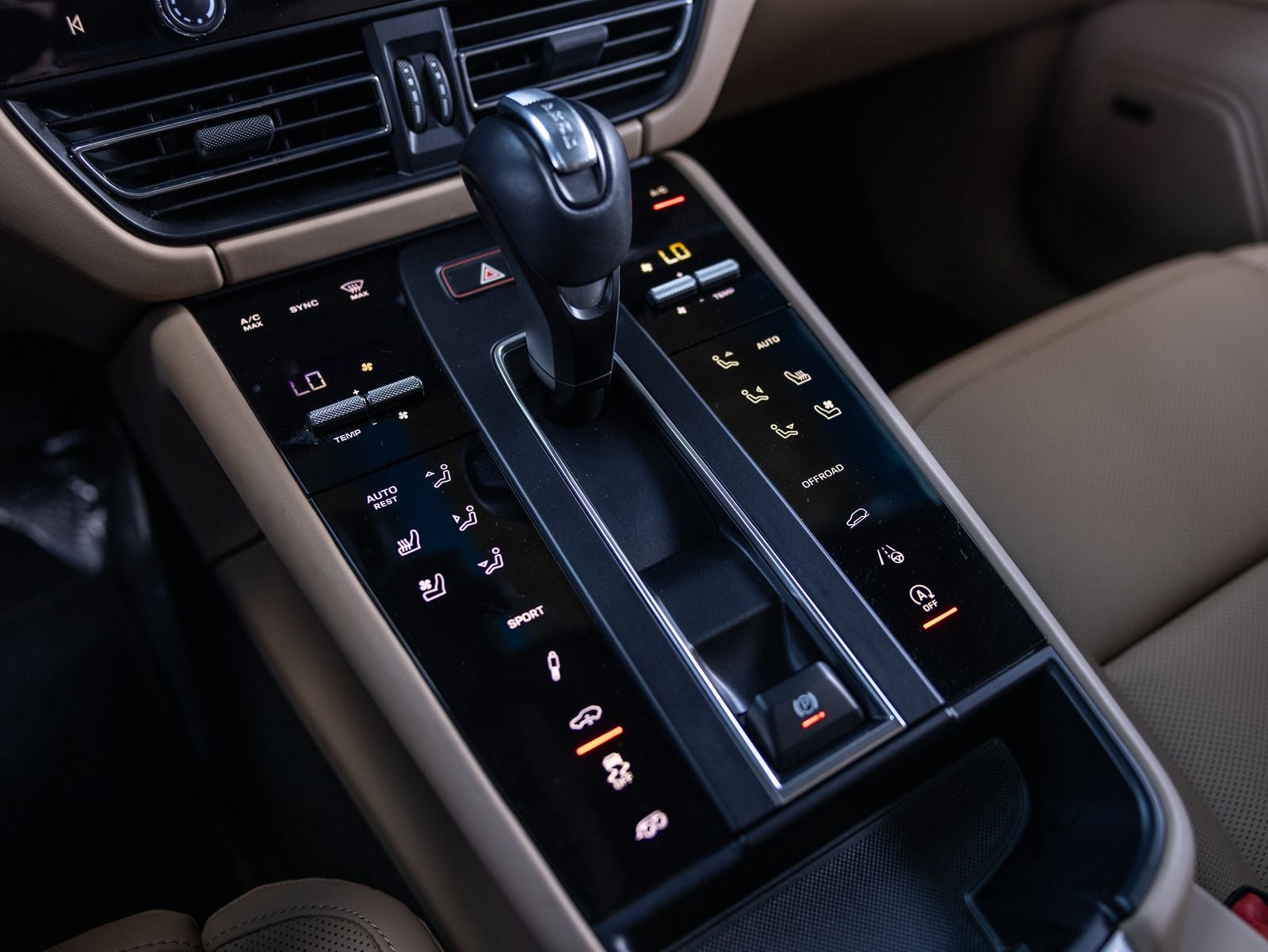 2024 Porsche Macan S