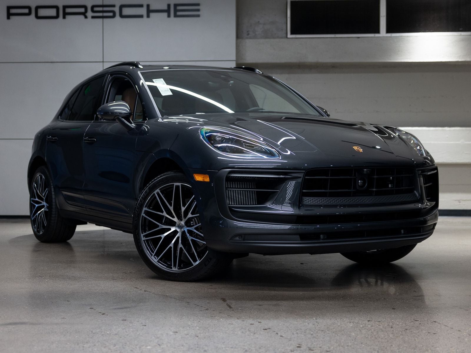 2025 Porsche Macan S