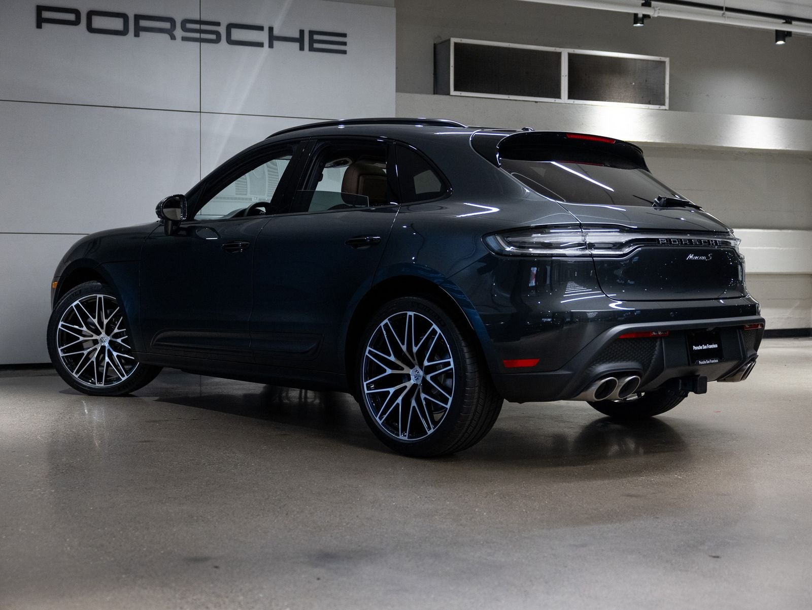 2025 Porsche Macan S
