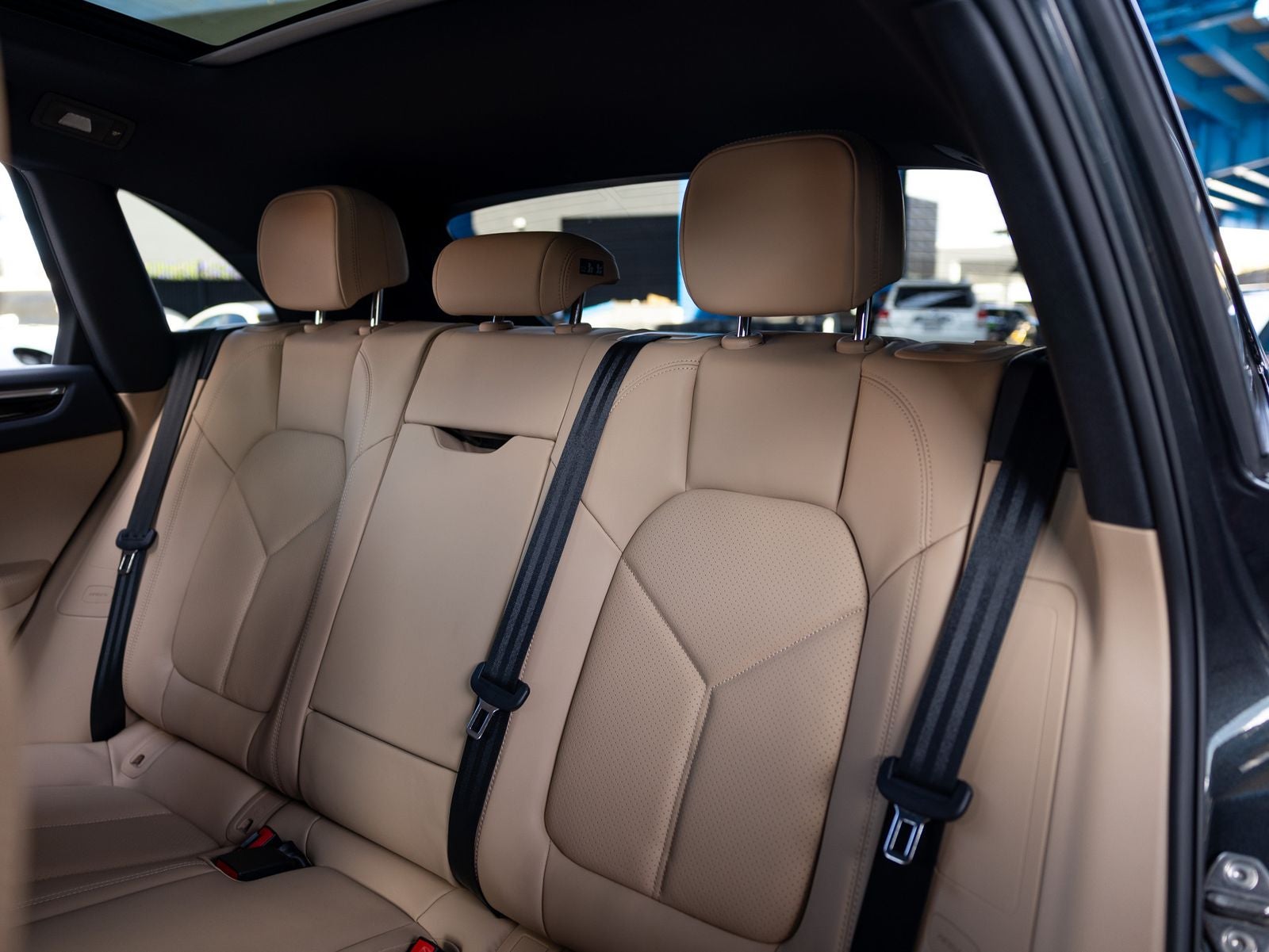 2025 Porsche Macan S