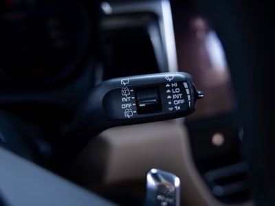 2025 Porsche Macan S