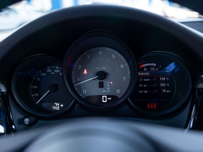 2025 Porsche Macan S