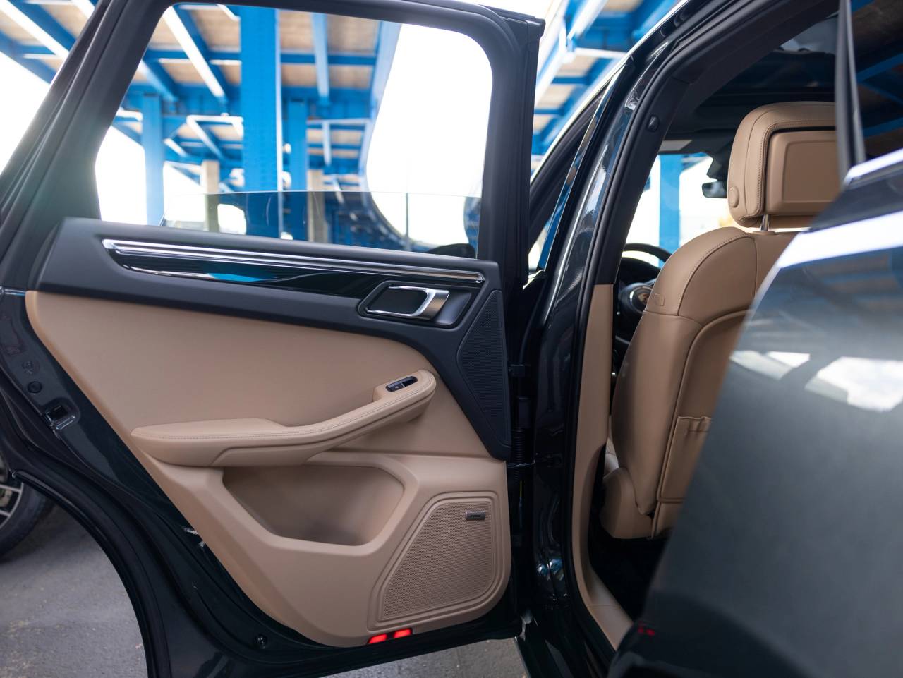 2025 Porsche Macan Macan S