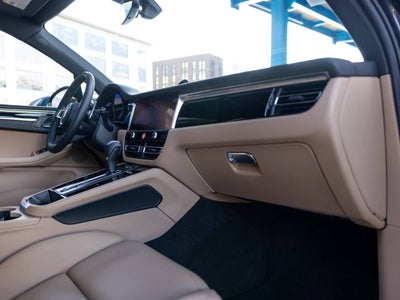 2025 Porsche Macan Macan S