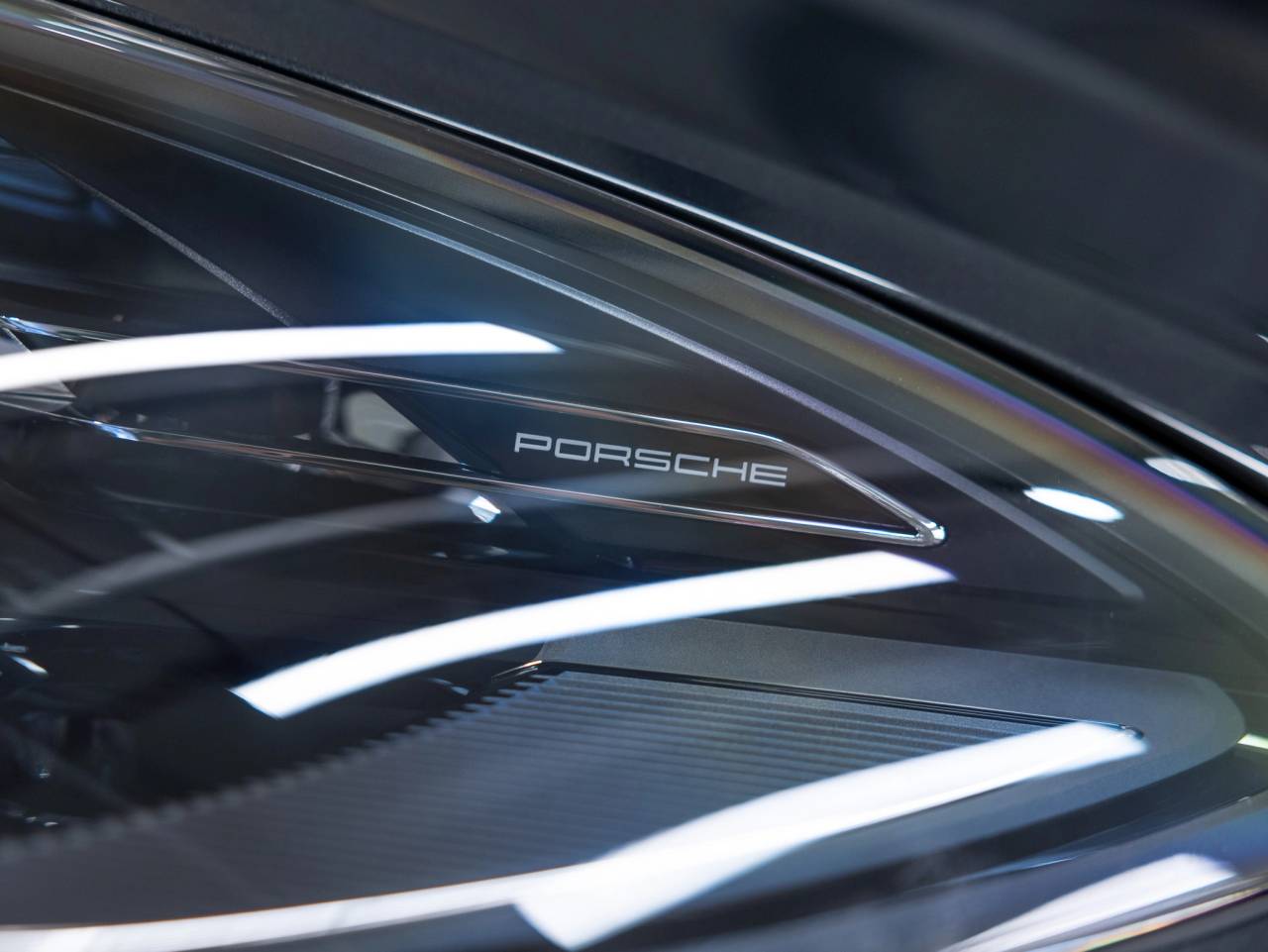 2025 Porsche Macan Macan S