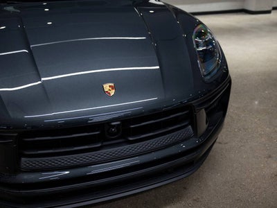 2025 Porsche Macan Macan S