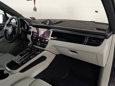 2026 Porsche Macan Macan S