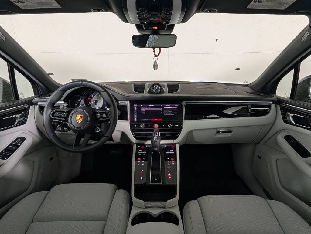 2026 Porsche Macan Macan S
