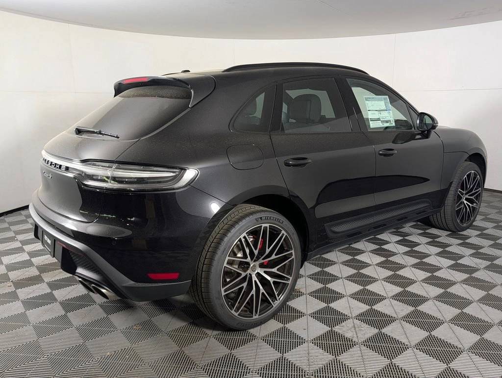 2026 Porsche Macan Macan S