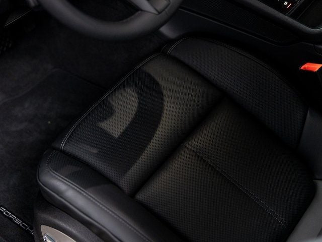 2026 Porsche Macan Macan S