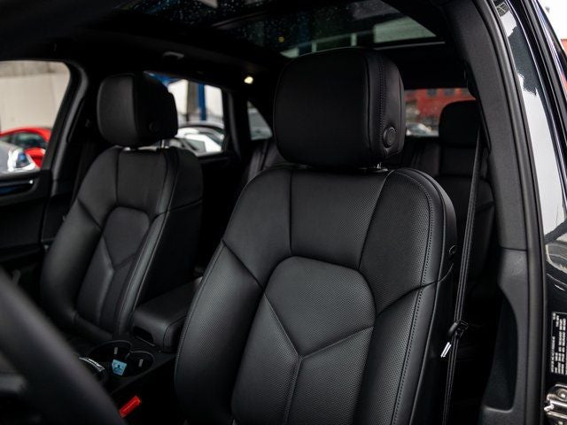 2026 Porsche Macan Macan S