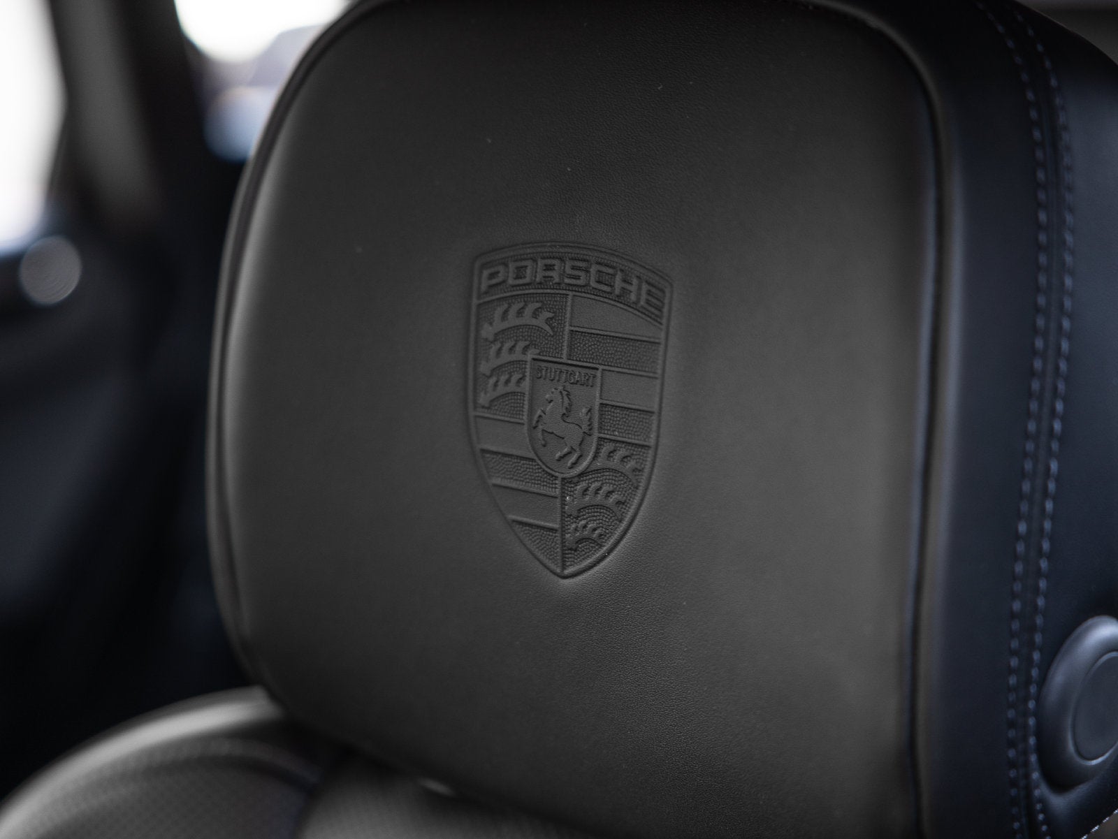 2026 Porsche Macan Macan S