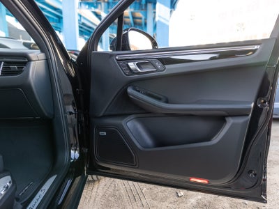 2026 Porsche Macan Macan S