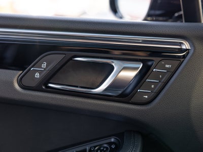 2026 Porsche Macan Macan S