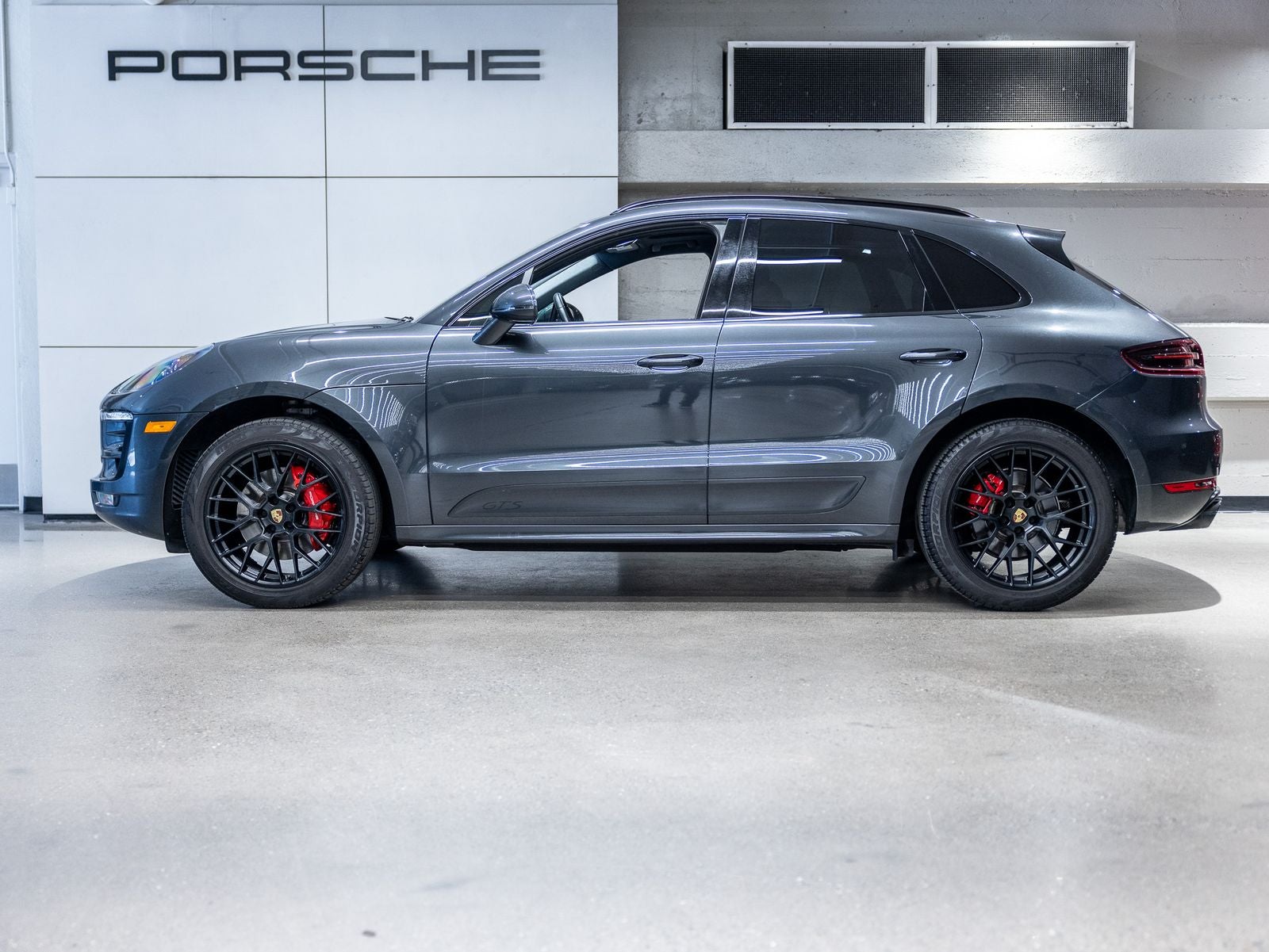 2018 Porsche Macan GTS