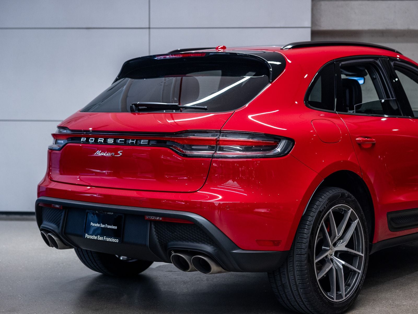 2024 Porsche Macan S