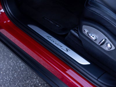 2024 Porsche Macan S