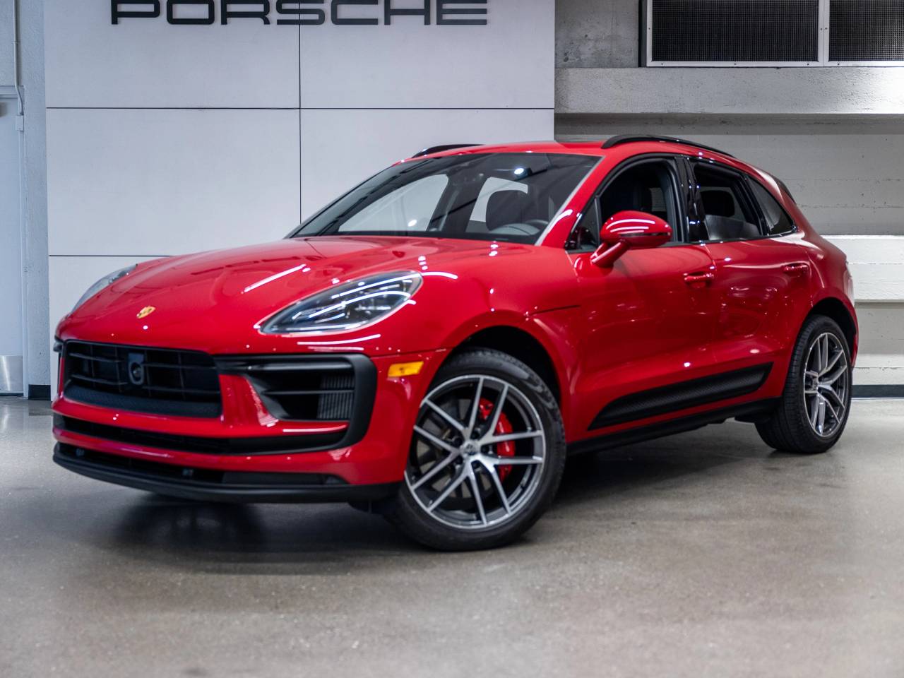 2024 Porsche Macan S