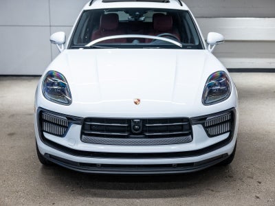 2025 Porsche Macan Macan S